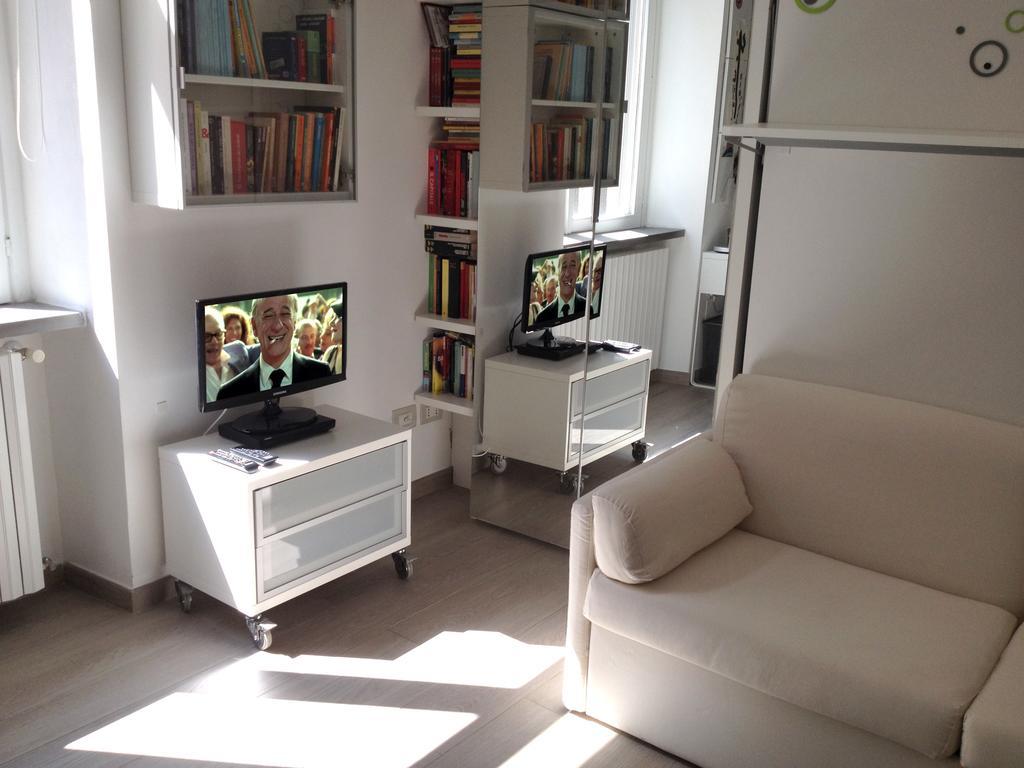 Design Apartment - Milano City Center - Duomo Номер фото